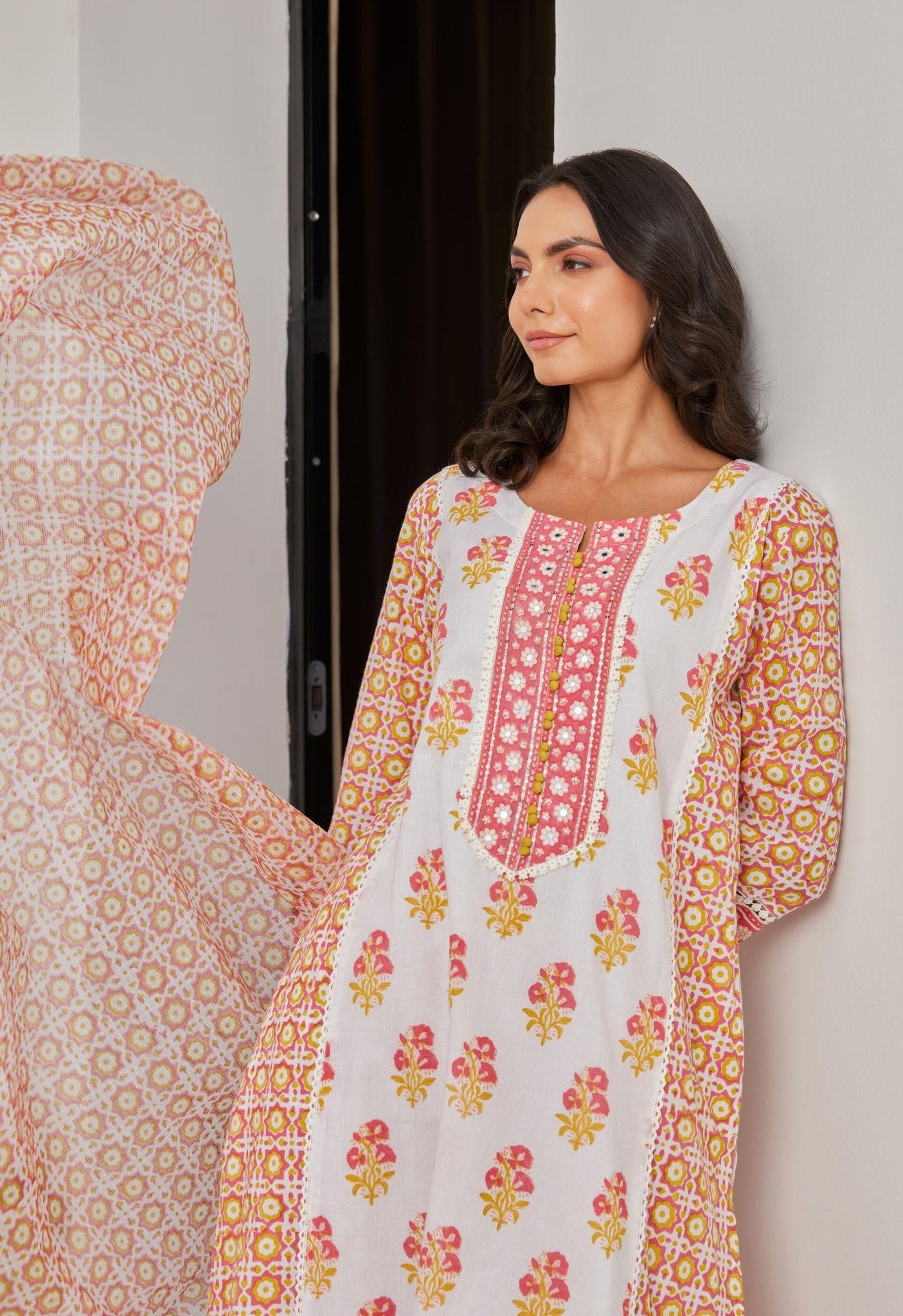 Floral Cotton hand Block Printed Kurta Set With Dupatta - Tara - C - Tara