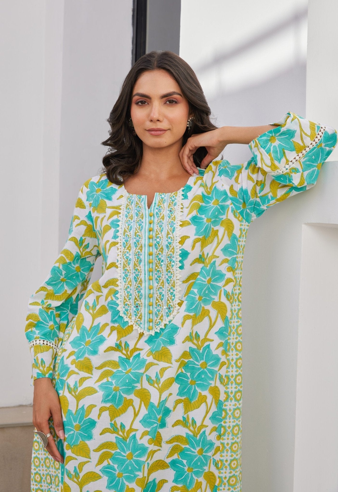 Green Floral Hand Block Printed Kurta Set With Dupatta - Tara - C - Tara