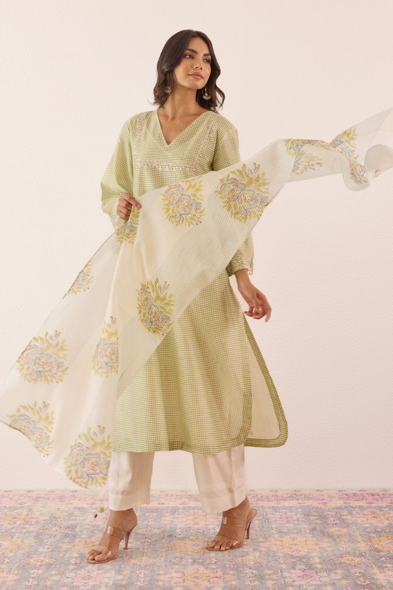 Pastel Green Checks Hand Block Printed Chanderi Kurta Set With Stowle - Tara - C - Tara