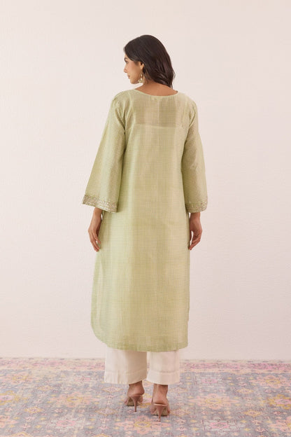 Pastel Green Checks Hand Block Printed Chanderi Kurta Set With Stowle - Tara - C - Tara