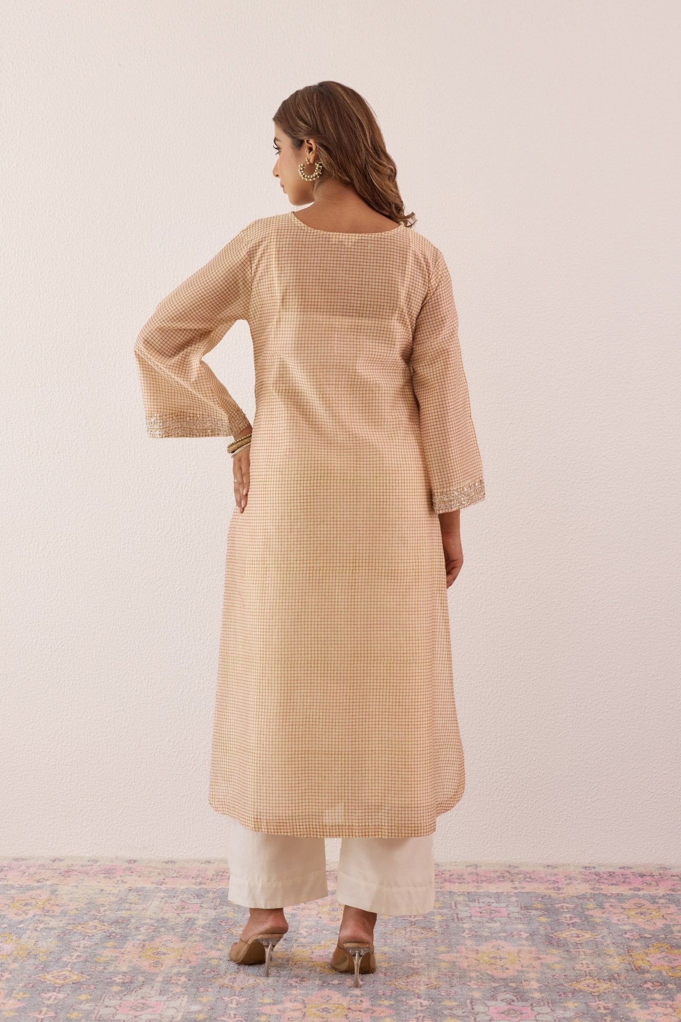 Pastel Pink Checks Hand Block Printed Chanderi Kurta Set With Stowle - Tara - C - Tara
