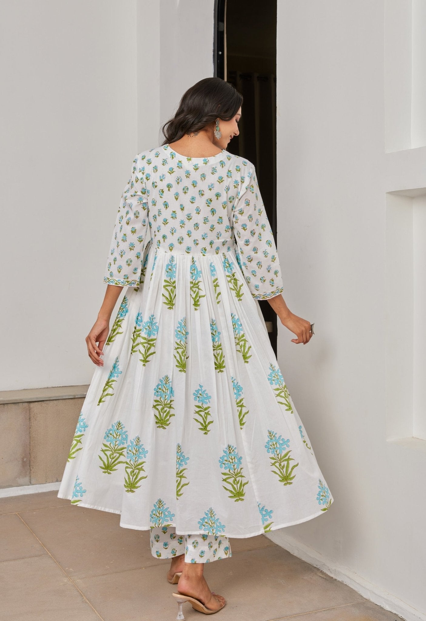 White Cotton Hand Block Printed Kurta Set With Dupatta - Tara - C - Tara