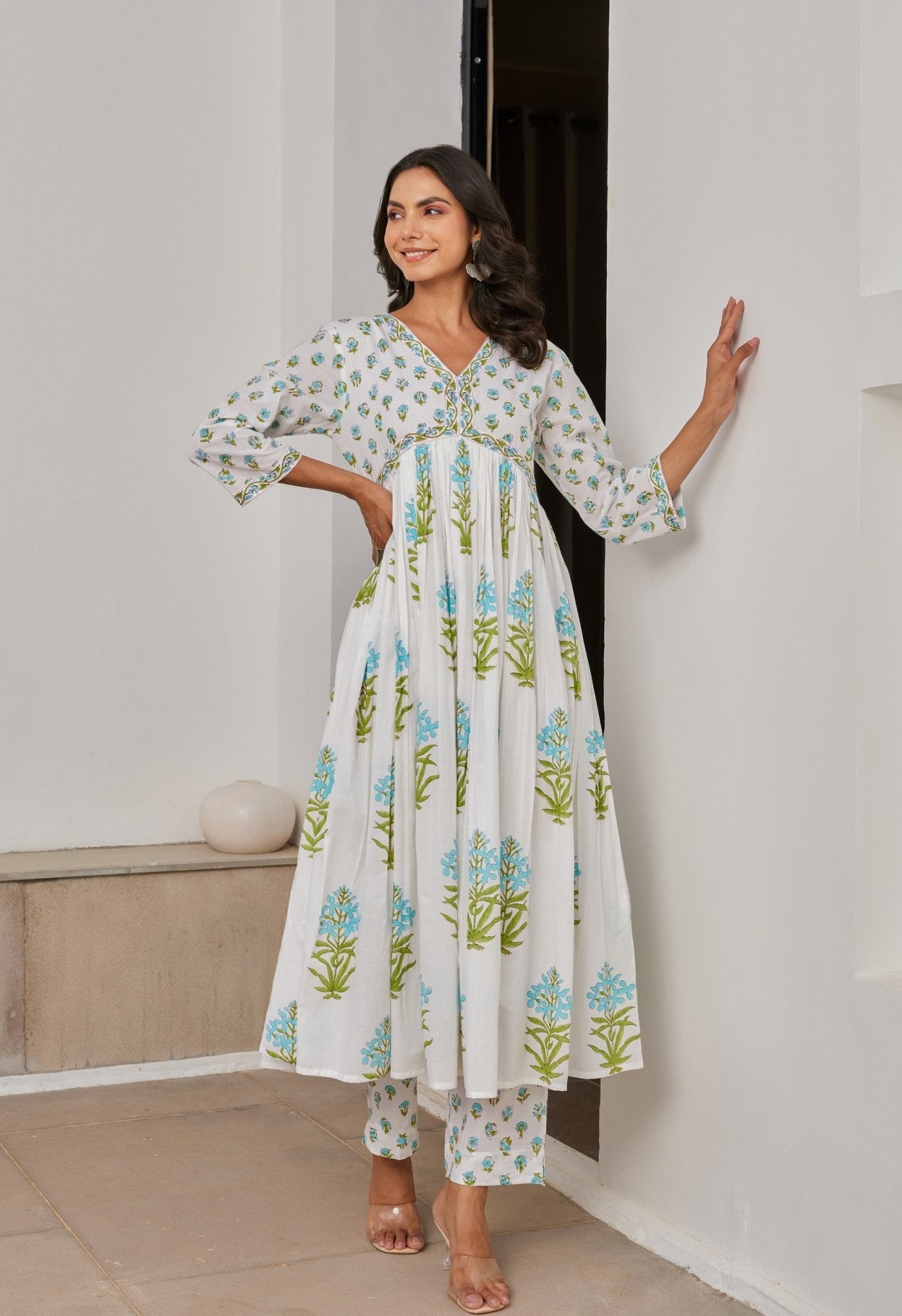 White Cotton Hand Block Printed Kurta Set With Dupatta - Tara - C - Tara