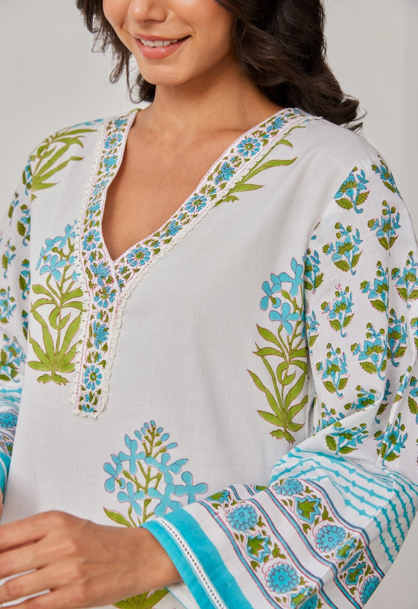 White Hand Block Printed Kurta Set With Dupatta - Tara - C - Tara